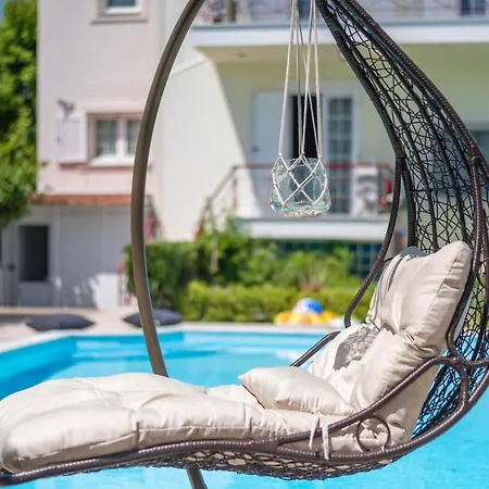 빌라 Thiseos Georgia's Private Paradise *